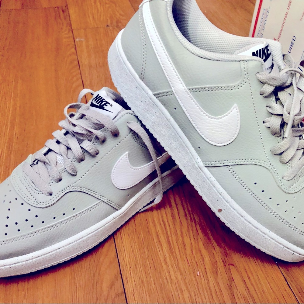 MENS NIKE